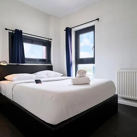 Euralille: With Balcony! Apartament Lille