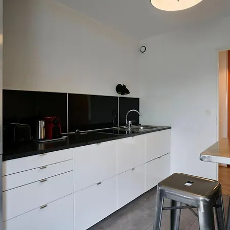 Euralille: With Balcony! Lägenhet Lille