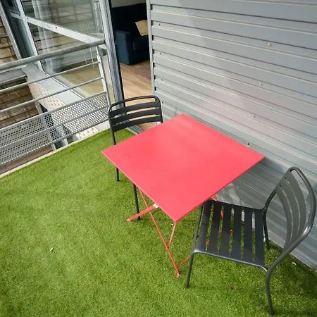 Euralille: With Balcony!