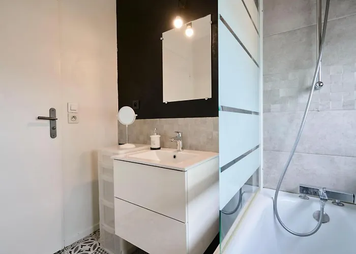 Euralille: With Balcony! Lille